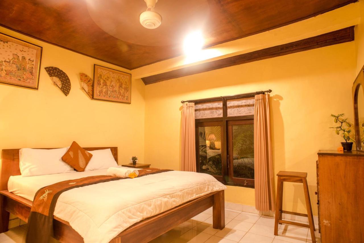 Kamar Suci House Hotel Ubud Exterior foto