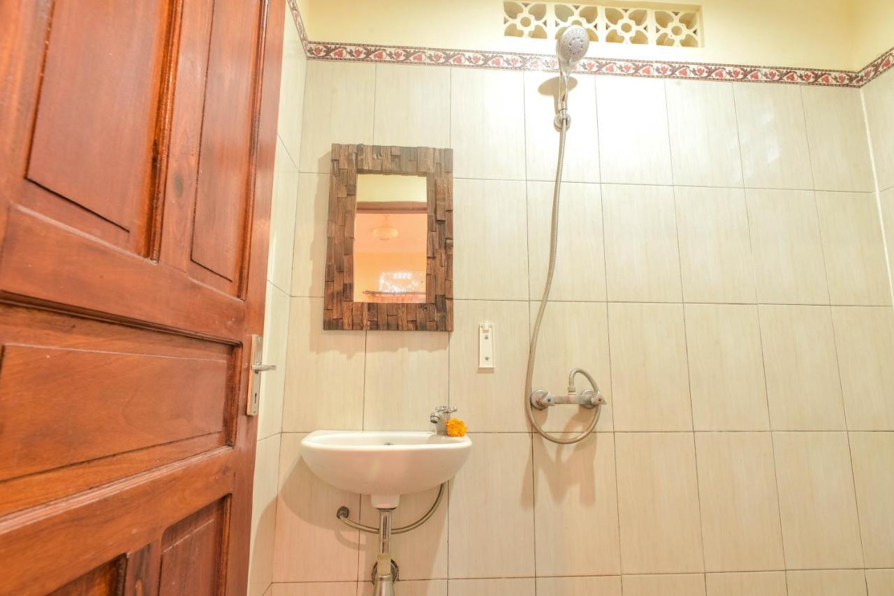 Kamar Suci House Hotel Ubud Exterior foto